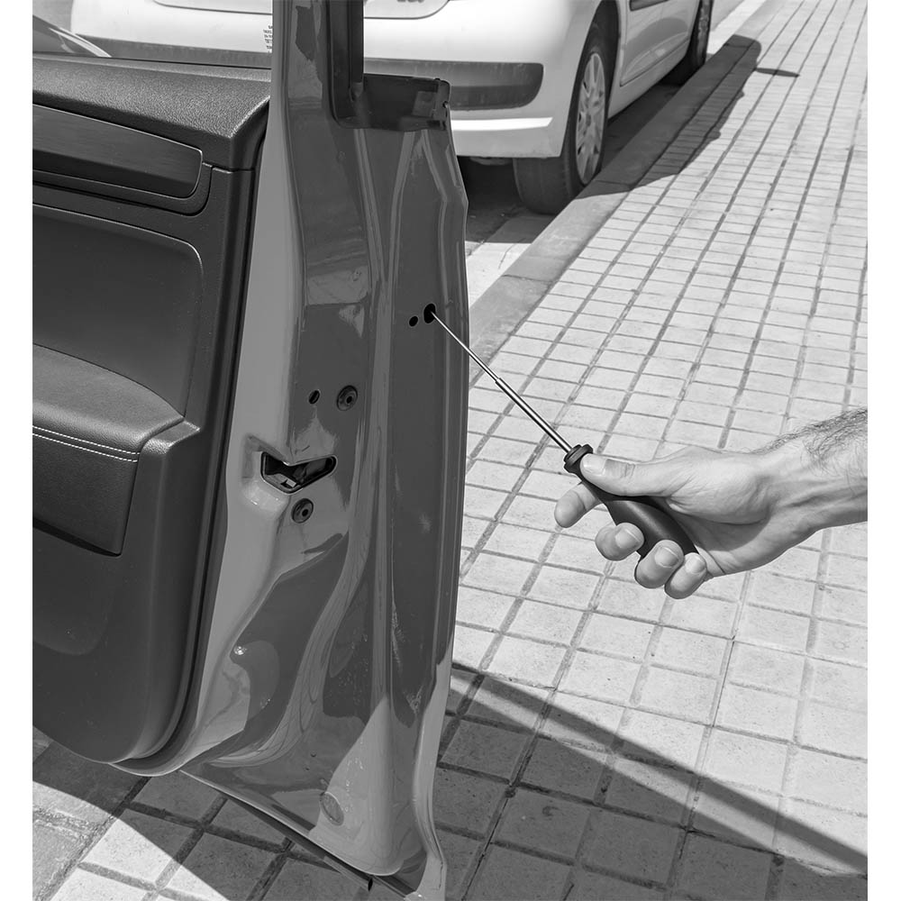 ARRACHEUR POUR POIGNÉES DE PORTE VAG 1 ARRACHEUR POUR POIGNÉES DE PORTE VAG 1